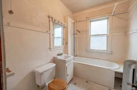 2323 Highland Avenue Berwyn IL 60402