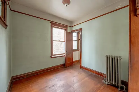 2323 Highland Avenue Berwyn IL 60402