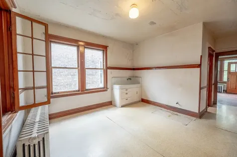 2323 Highland Avenue Berwyn IL 60402