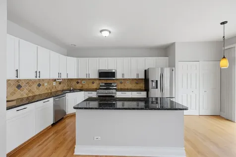 1270 Georgetown Way Vernon Hills IL 60061