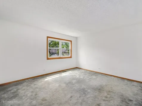 1475 Merrimac Lane Hanover Park IL 60133