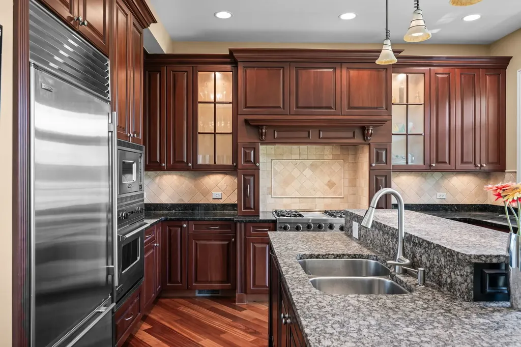 1105 Austin Avenue Park Ridge IL 60068
