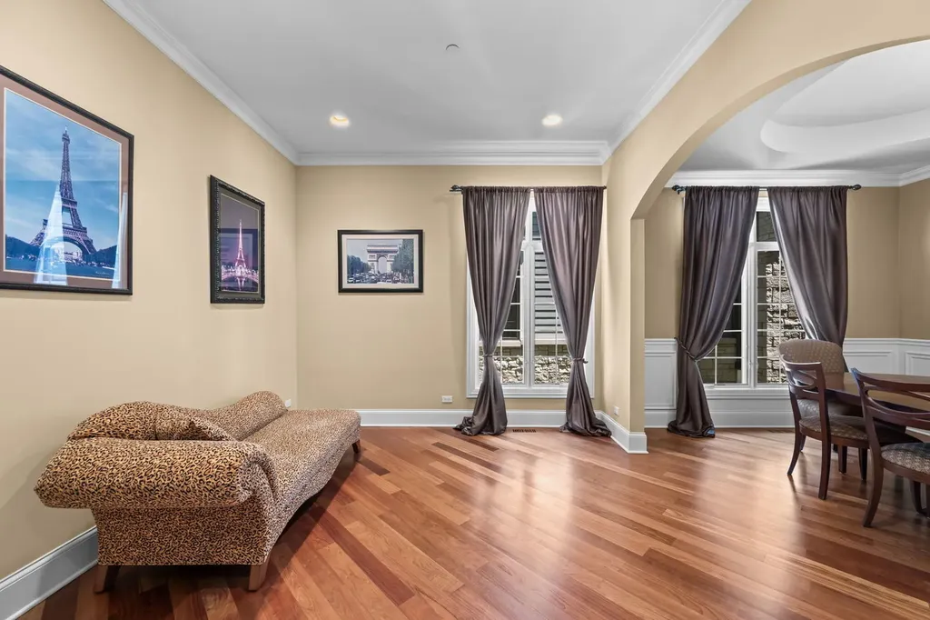 1105 Austin Avenue Park Ridge IL 60068