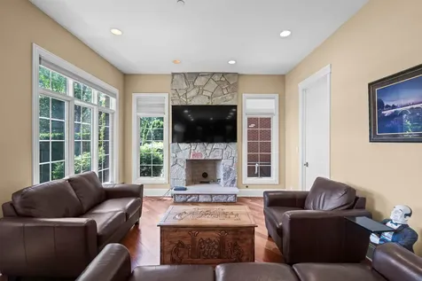 1105 Austin Avenue Park Ridge IL 60068