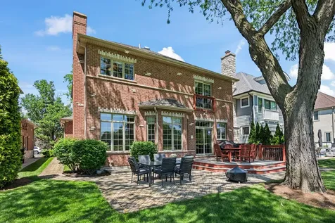 1105 Austin Avenue Park Ridge IL 60068
