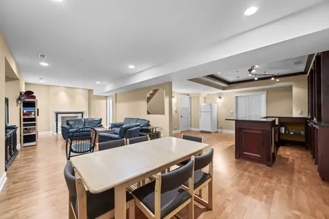 1105 Austin Avenue Park Ridge IL 60068