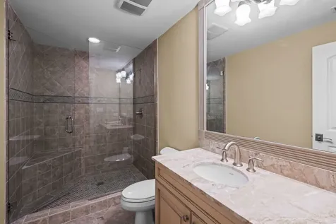 1105 Austin Avenue Park Ridge IL 60068
