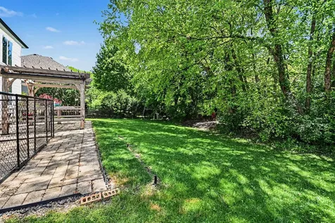 517 Meadowwood Lane Oswego IL 60543