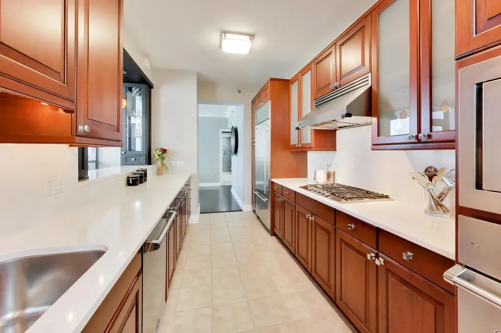 600 North Lake Shore Drive Chicago IL 60611