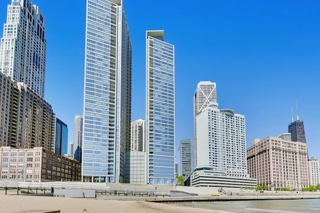 600 North Lake Shore Drive Chicago IL 60611