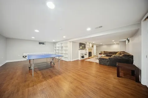 814 South Evergreen Avenue Arlington Heights IL 60005