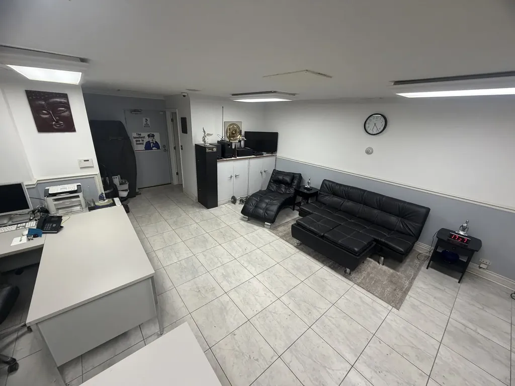 4600 North Cumberland Avenue Chicago IL 60656