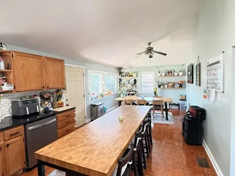 3935 Birchwood Avenue Skokie IL 60077