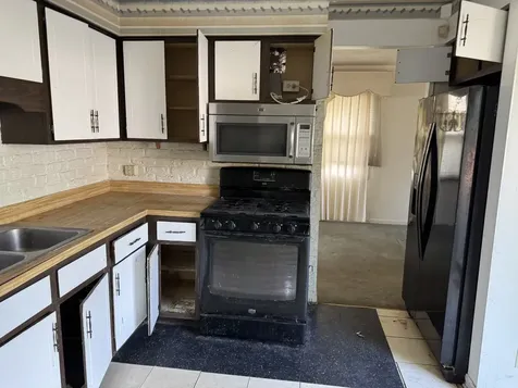 8 Rich Court Park Forest IL 60466