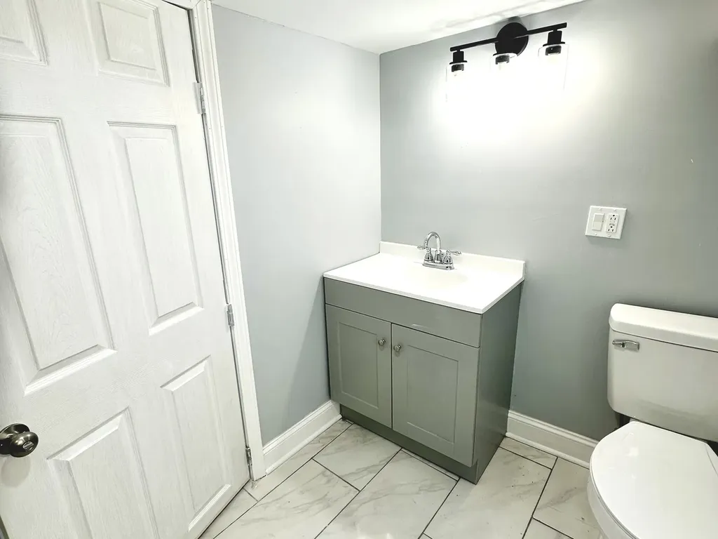 2720 West Harrison Street Chicago IL 60612