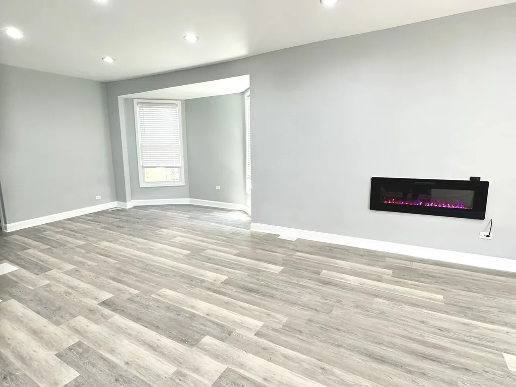 2720 West Harrison Street Chicago IL 60612