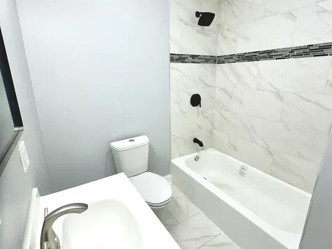 2720 West Harrison Street Chicago IL 60612