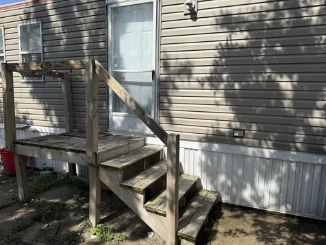 1712 South Dixie Highway Crete IL 60417