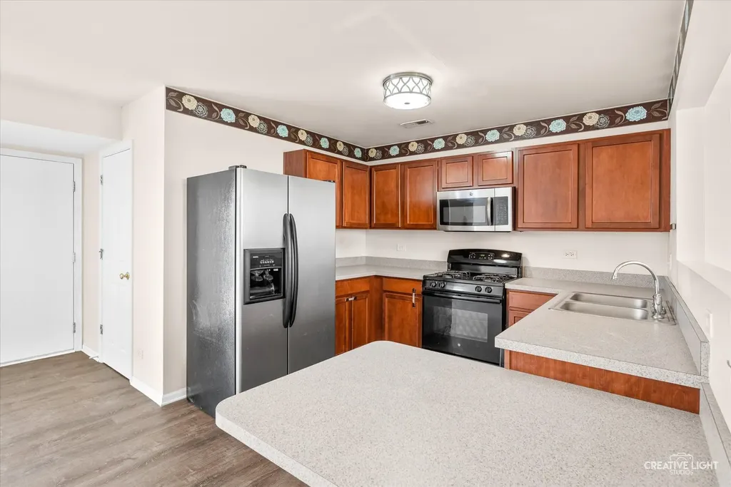 737 Serendipity Drive Aurora IL 60504