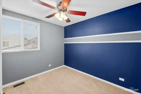 737 Serendipity Drive Aurora IL 60504