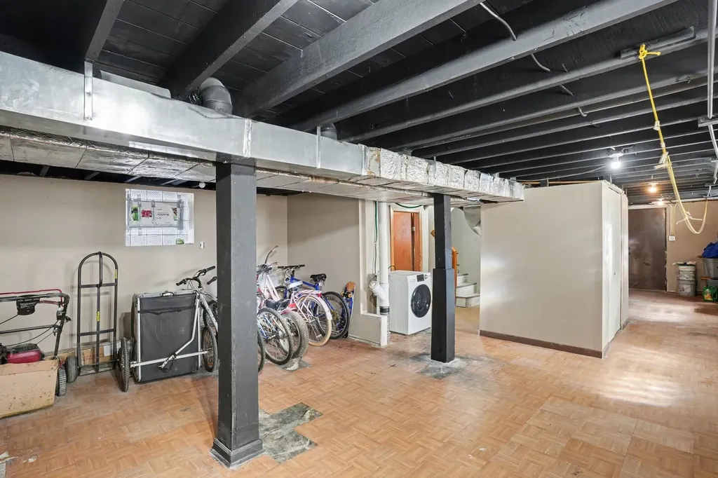 11315 South Stewart Avenue Chicago IL 60628