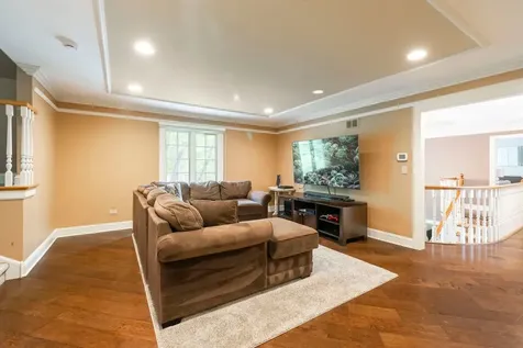 55 South Wynstone Drive S North Barrington IL 60010