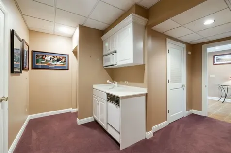 55 South Wynstone Drive S North Barrington IL 60010