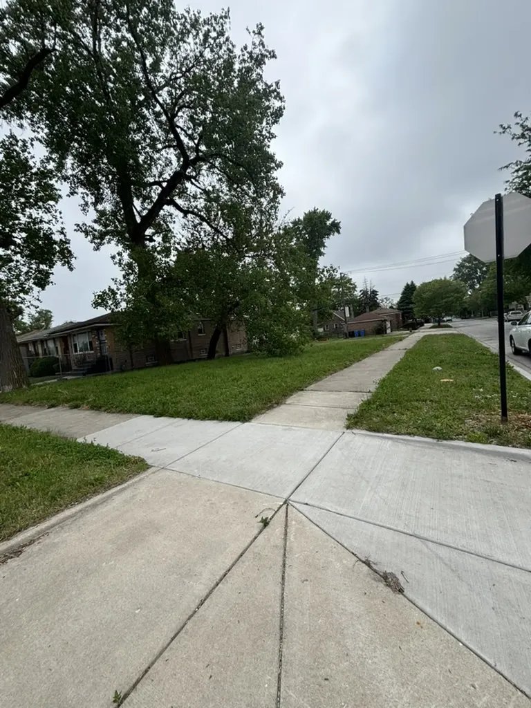 10200 South Torrence Avenue S Chicago IL 60617