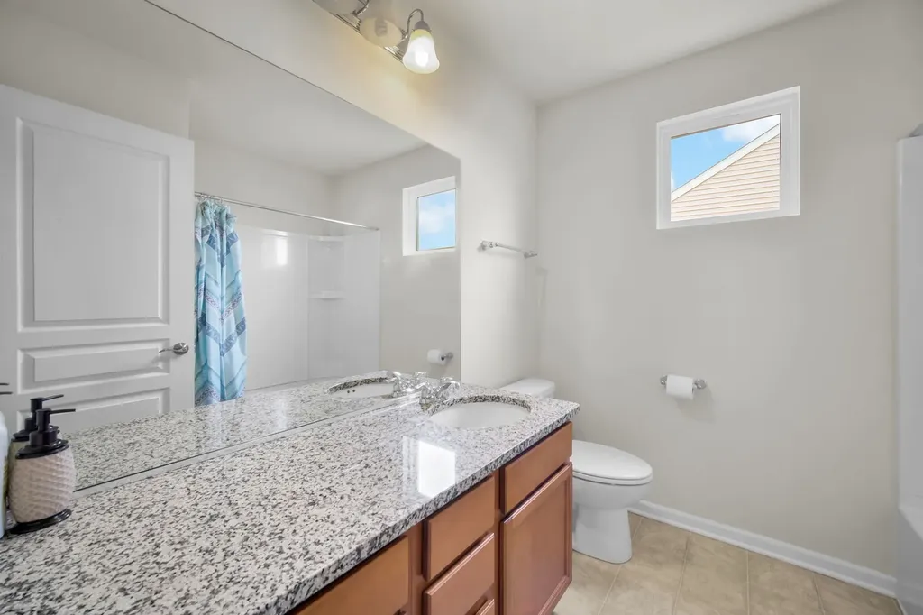 4255 Fraser Circle Naperville IL 60564
