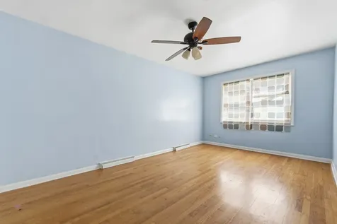 7843 South Yates Boulevard Chicago IL 60649