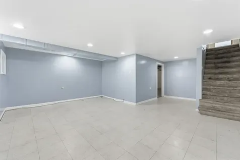 7843 South Yates Boulevard Chicago IL 60649