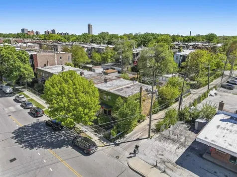 7843 South Yates Boulevard Chicago IL 60649