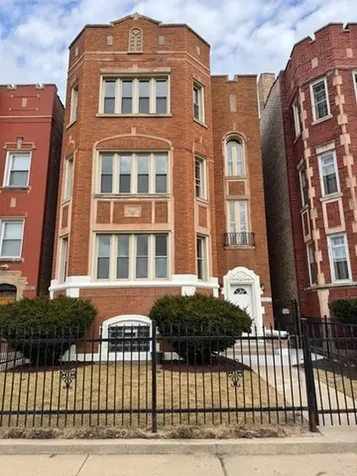 7825 South Wood Street Chicago IL 60620