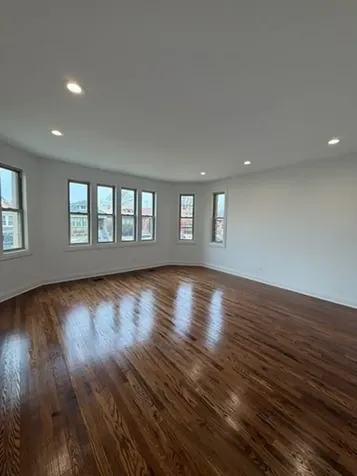 7825 South Wood Street Chicago IL 60620