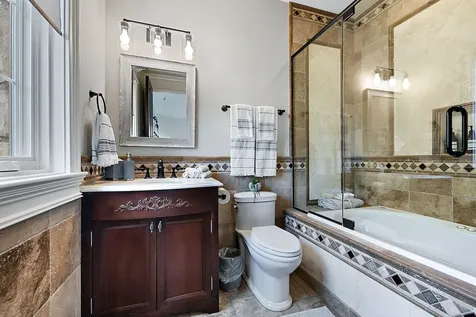 8611 Crest Court Burr Ridge IL 60527