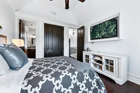 8611 Crest Court Burr Ridge IL 60527