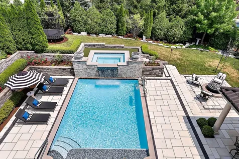 8611 Crest Court Burr Ridge IL 60527