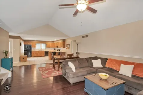 15530 Donegal Drive Manhattan IL 60442