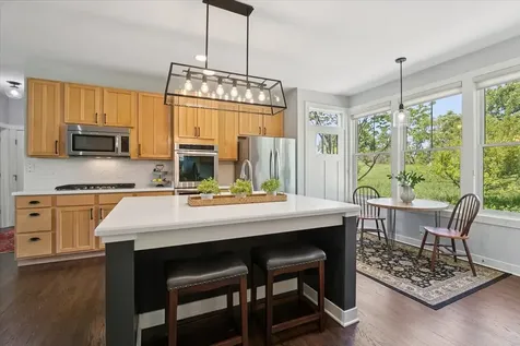 1430 Prairie Trail Grayslake IL 60030