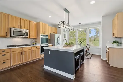 1430 Prairie Trail Grayslake IL 60030