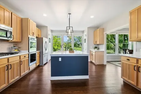 1430 Prairie Trail Grayslake IL 60030