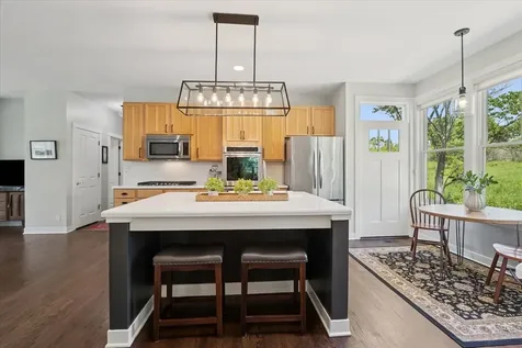 1430 Prairie Trail Grayslake IL 60030