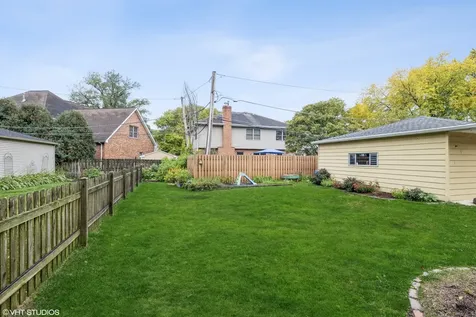 320 North Stone Avenue La Grange Park IL 60526