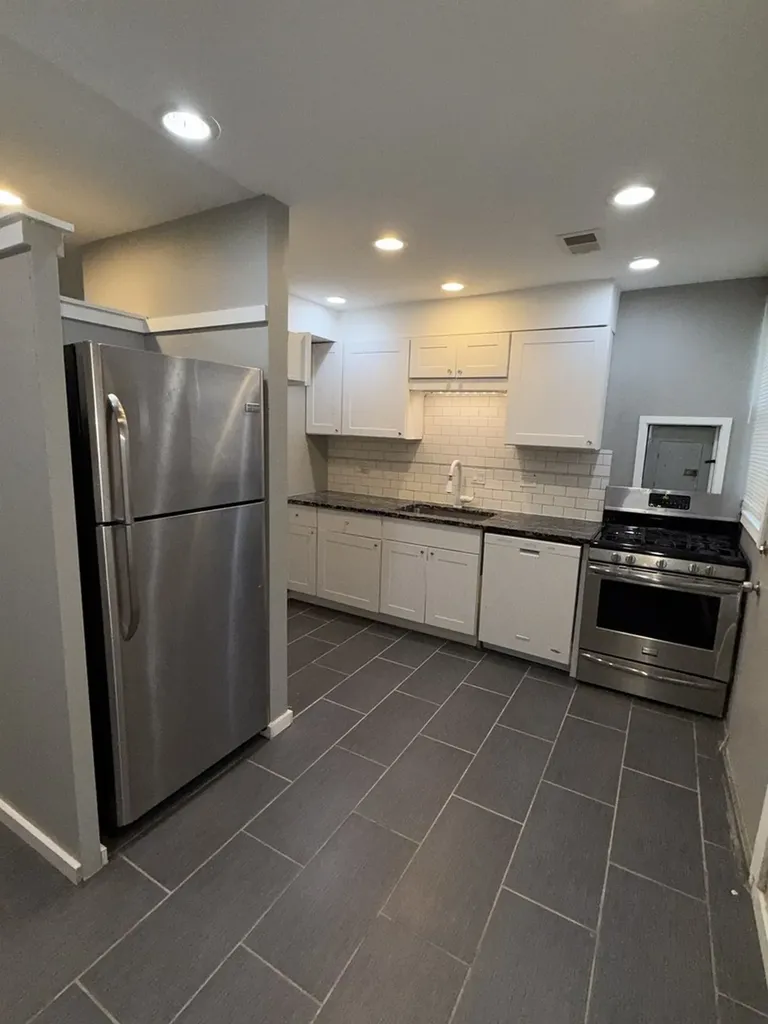 2448 East 74th Street Chicago IL 60649