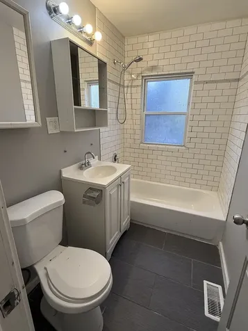 2448 East 74th Street Chicago IL 60649