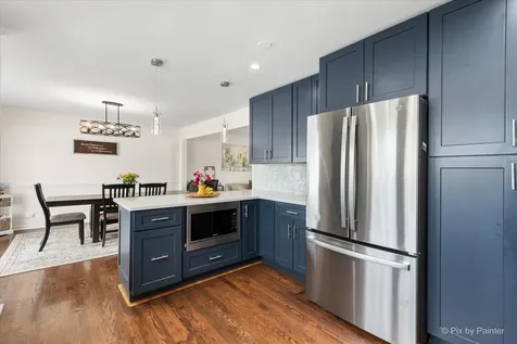 442 Courtesy Lane Des Plaines IL 60018