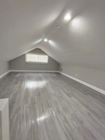 10453 South Indiana Avenue Chicago IL 60628