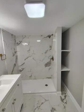 10453 South Indiana Avenue Chicago IL 60628