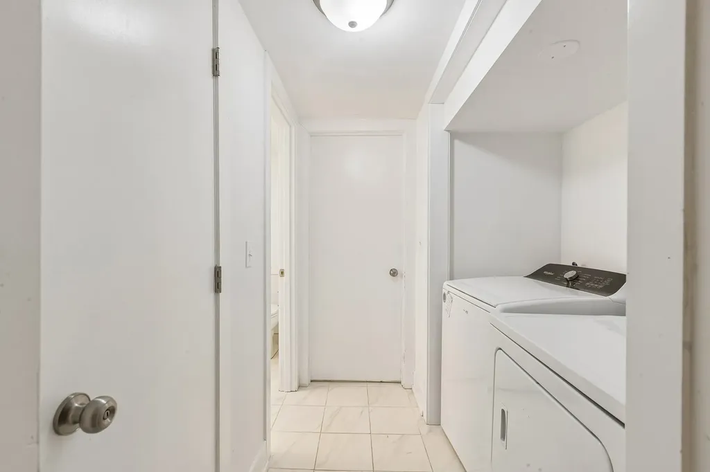 126 North Leamington Avenue Chicago IL 60644