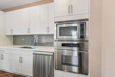 126 North Leamington Avenue Chicago IL 60644